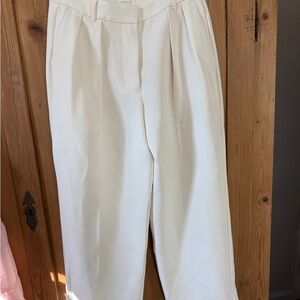 Banana Republic Pleated Wide Leg Pants in Cream